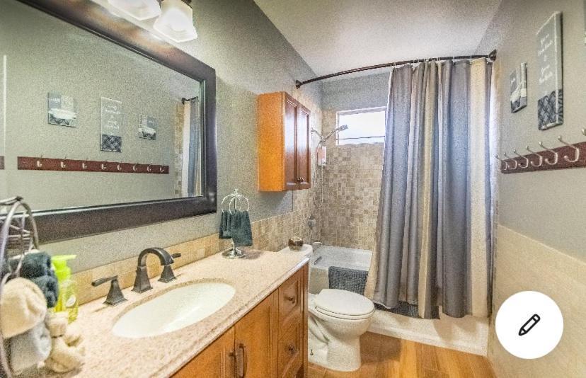 Comfortable Las Vegas Home Away From Home Henderson Exterior photo